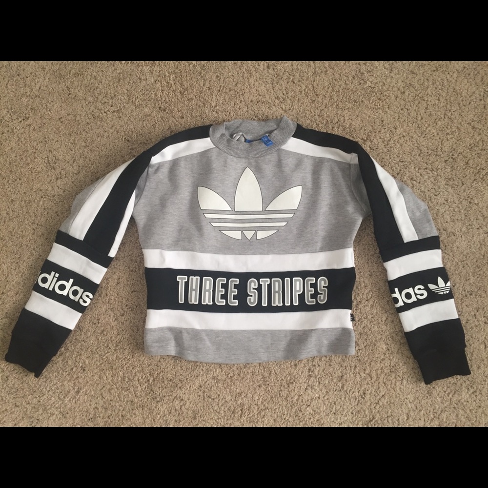 Adidas sweater